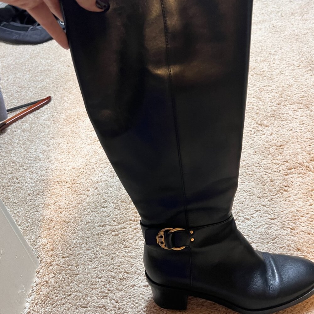 Tori Burch Size 9 Black